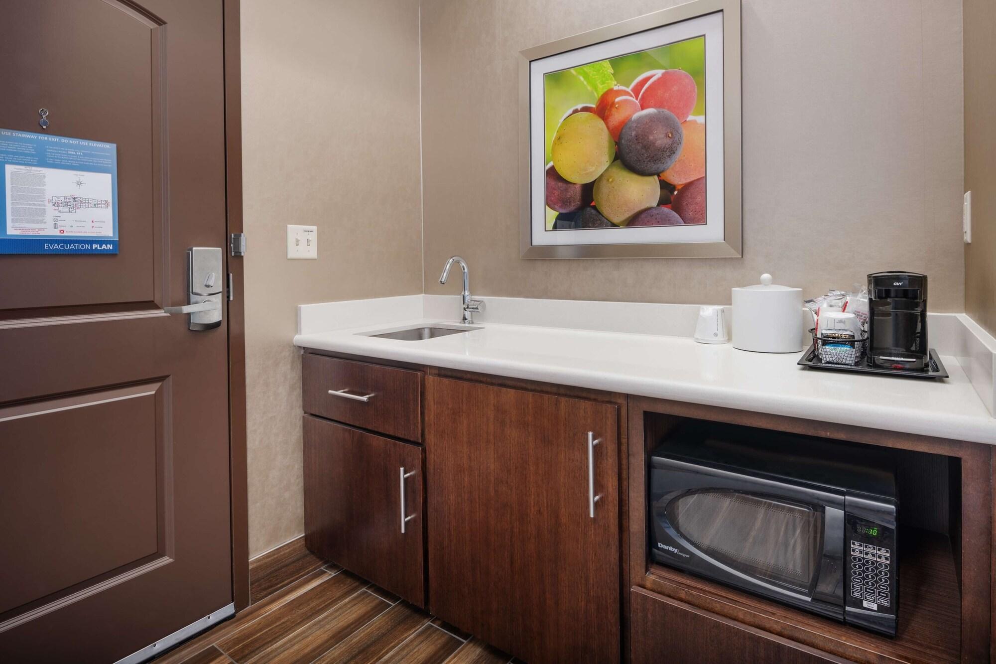 Hampton Inn & Suites Portland/Hillsboro-Evergreen Park Exterior foto